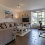 Ferienhaus Reetdachhaus Dünengras Spo Reetdachhaus Dünengras Spo Böhl