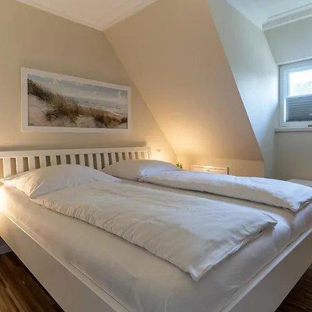 Reetdachhaus Dünengras Spo Reetdachhaus Dünengras Spo Ferienhaus *